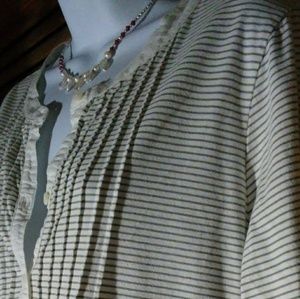 NWOT L L BEAN PIN-TUCKED LONG SHIRT